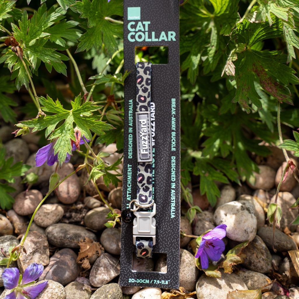 Adjustable Leopard Print Cat Collar
